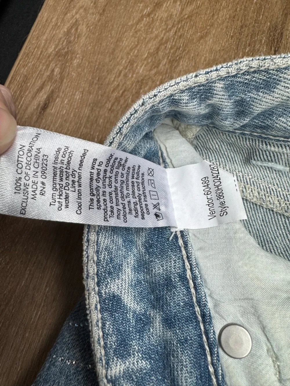 Pacsun Casey Low Rise Baggy Jeans Zebra Rhinestone Light Indigo size 25 (size 2) - Picture 8 of 11